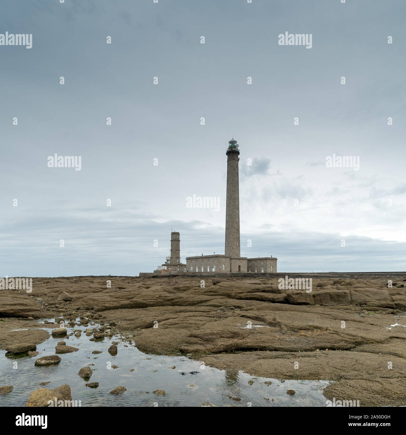 Barfleur, Manche / France - 16 août 2019 : l'Gatteville le phare sur la côte normande en France Banque D'Images