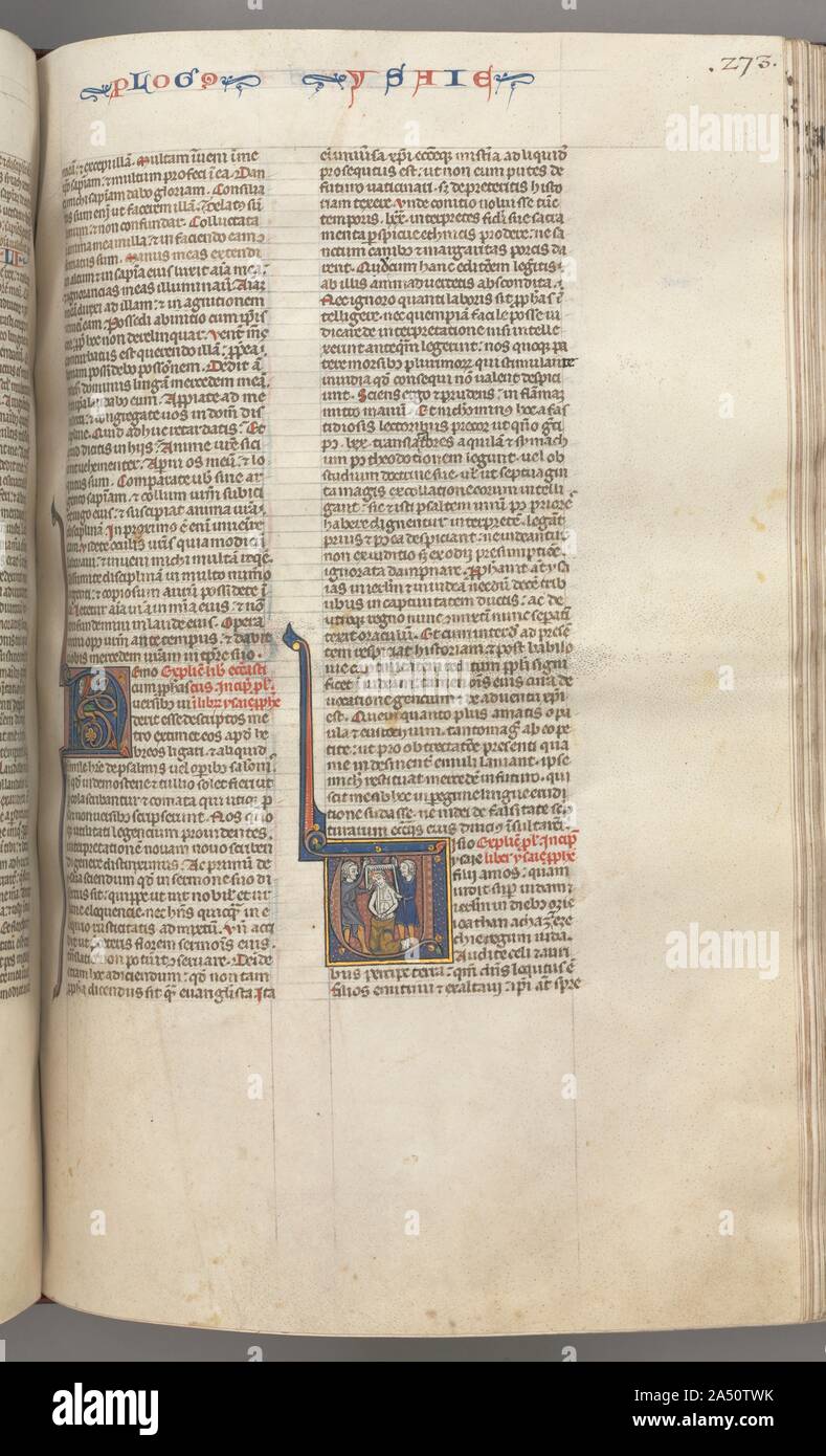 Fol. 273r, Ésaïe, initiale historiée V, le martyre d'Isaïe, ch. 1275-1300. Manuscrits bibliques ont été très appréciés et importants biens d'églises, monastères, écoles, cathédrale et les universités de l'Europe médiévale. Les textes bibliques ont été connu sous le nom de la vulgate, les traductions faites par saint Jérôme au quatrième siècle de l'hébreu et du Grec en latin, qui est devenu la version latine officielle et définitive de l'Église romaine. Dans le 13e siècle, la bible a été, pour la première fois, produit comme un seul volume avec une séquence officiellement sanctionné pour ses livres et chapitre Banque D'Images