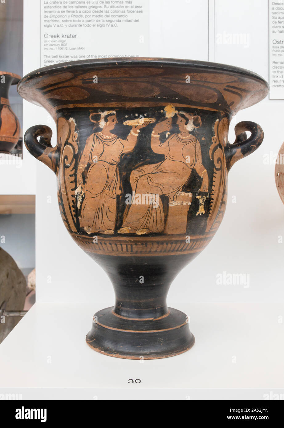 Cartagena, Espagne - Septembre 14th, 2018 : bell grec cratère, 4ème siècle avant notre ère à Arquà, Musée National d'archéologie sous-marine Banque D'Images