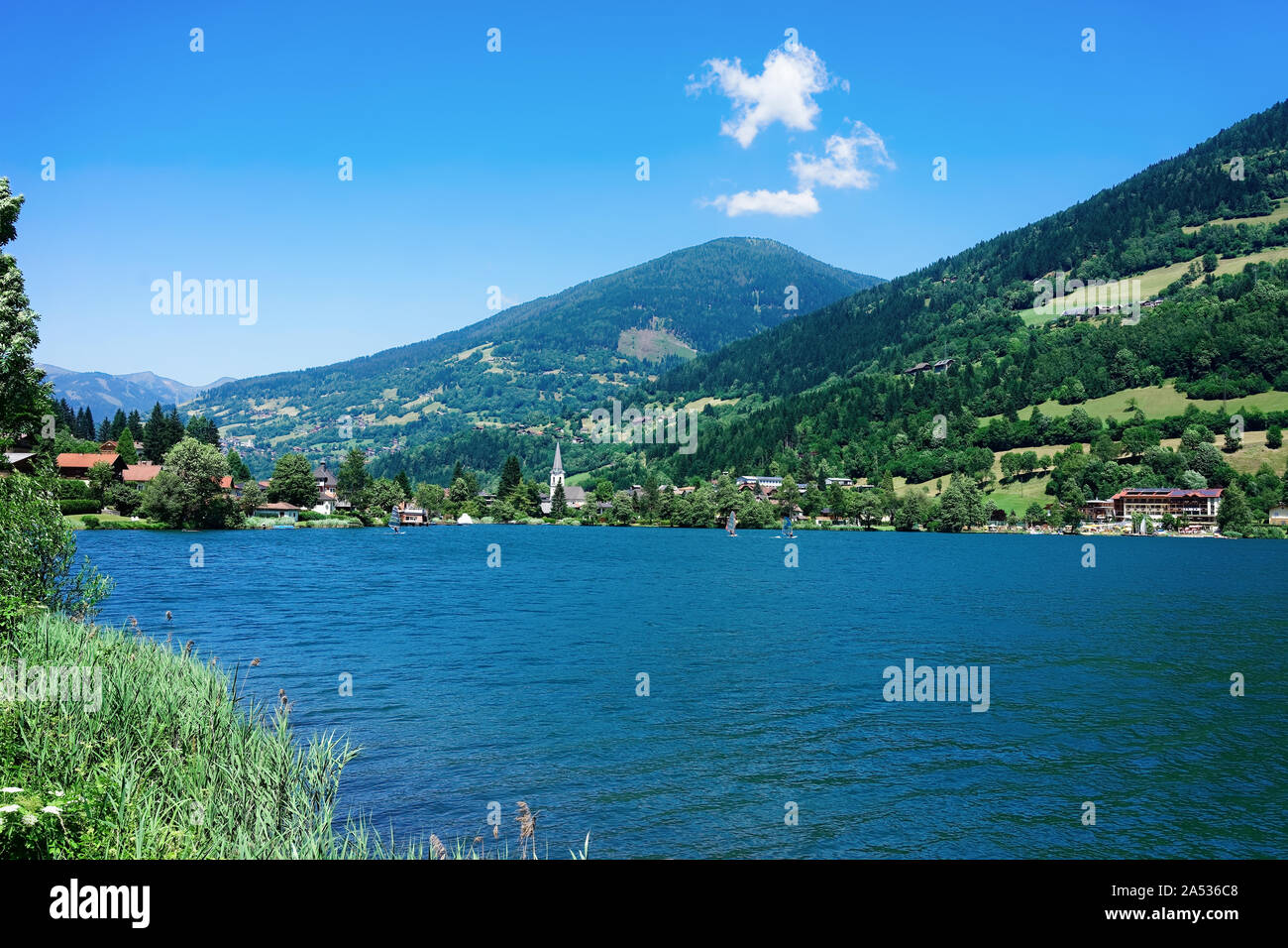 Panorama du lac Domaine am See à Carinthie à l'Autriche Banque D'Images