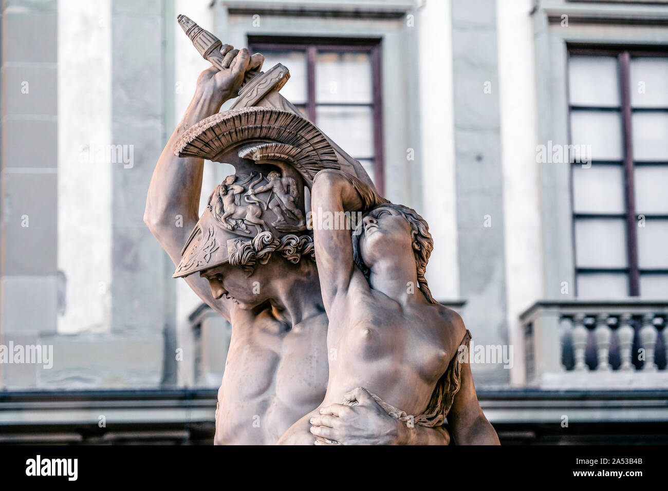 Il Ratto di Polissena est une sculpture 1855-1865 par Pio Fedi placés dans la Loggia dei Lanzi à Florence. Banque D'Images