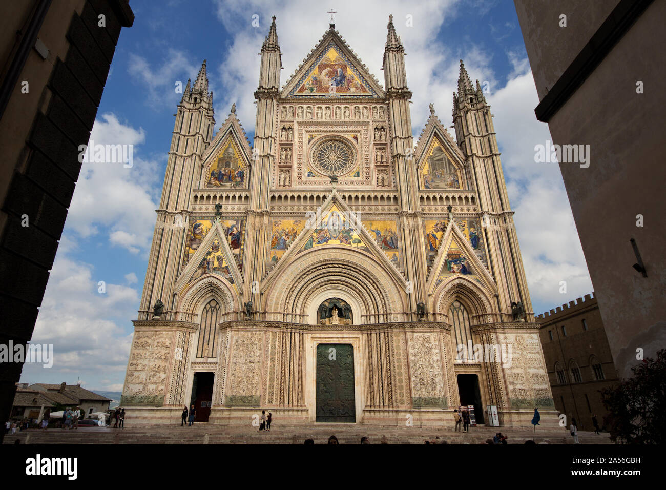 Duomo di Orvieto Orvieto (cathédrale dédiée à l'Assomption de la Vierge Marie) L'un des grands chefs-d'oeuvre de la fin du Moyen-Âge Gothic Banque D'Images