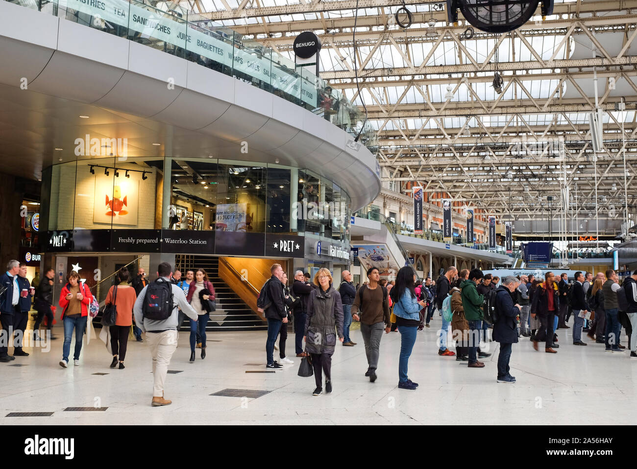 Le hall principal de la gare de Waterloo à Londres, en Angleterre. Banque D'Images