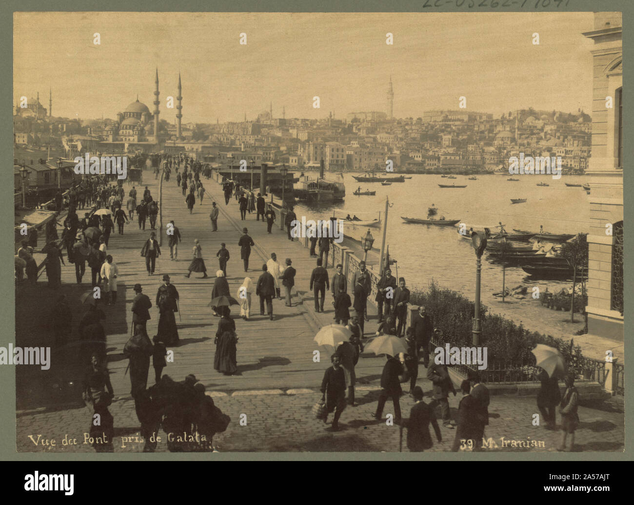 Vue du pont de Galata / M. iranien. Banque D'Images