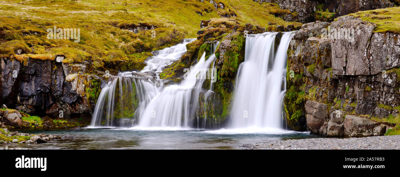 Cascade, Cascade, Kirkjufellsfoss, Myrar Borgarfjordur, Islande, de Snæfellsnes Banque D'Images