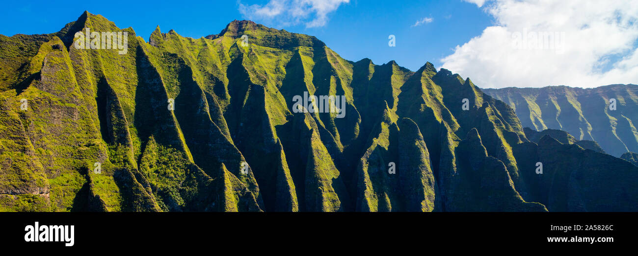 Paysage avec des falaises, Pali Napali Coast, Kauai, Hawaii Islands, USA Banque D'Images