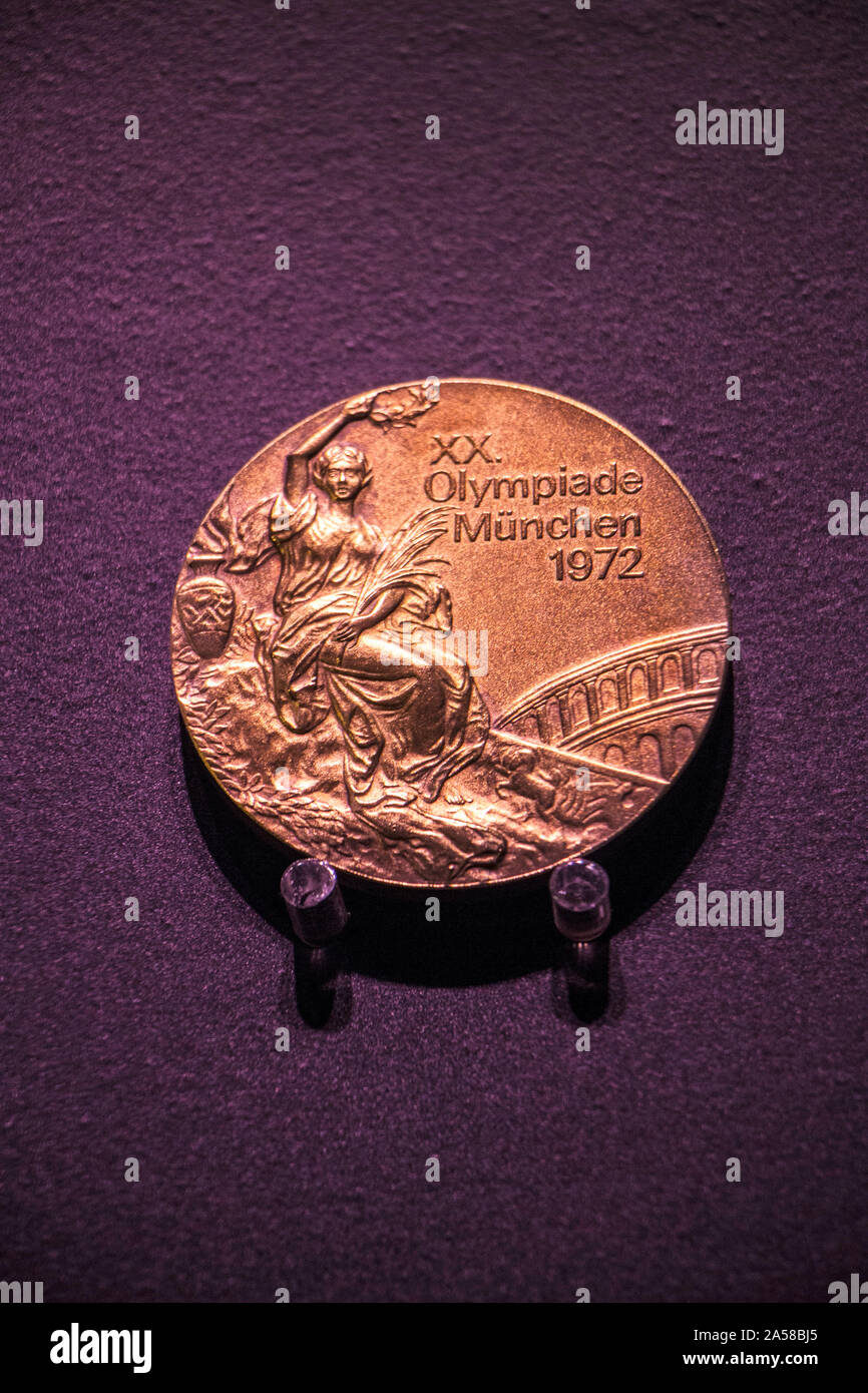 Médaille Des Jeux Olympiques 1972 à Munich - 40mm - Bon état