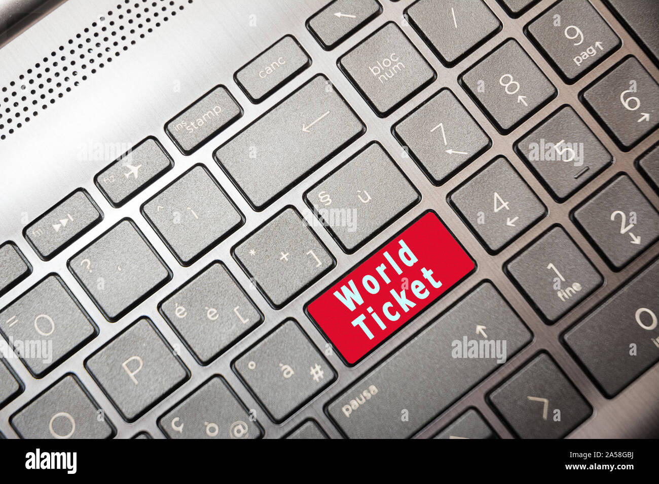 Bouton rouge de l'ordinateur avec le texte World Banque D'Images