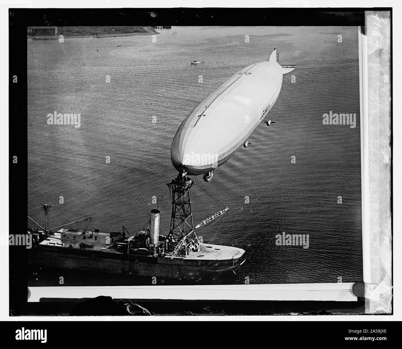 L'U.S.S. Shenandoah & U.S.S. Patoka Banque D'Images