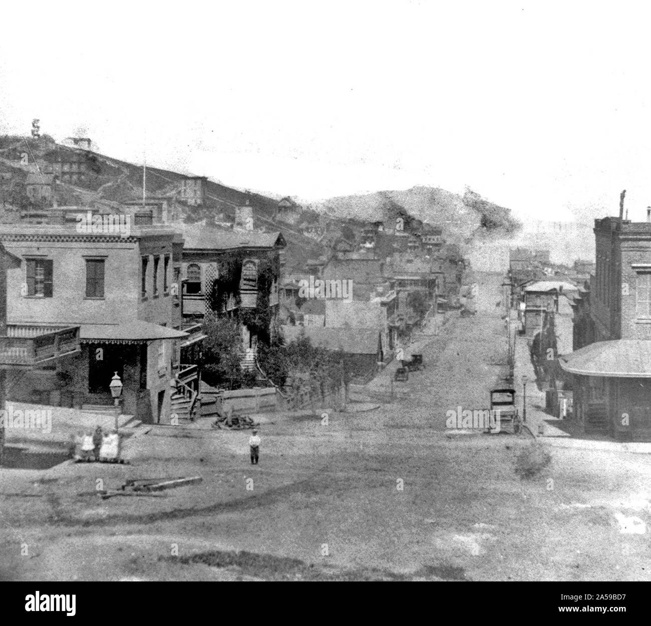 L'histoire de la Californie - Mason Street, rue de l'argile, à au nord de San Francisco, CA. 1866 Banque D'Images