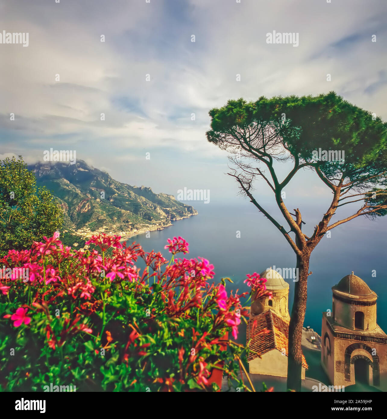 Ravello sur la côte amalfitaine en Italie Banque D'Images