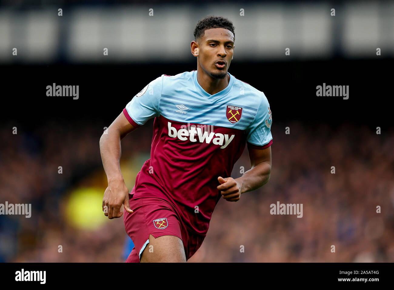 Liverpool, Royaume-Uni. 19 Oct, 2019. Sébastien Haller de West Ham United au cours de la Premier League match entre Everton et West Ham United à Goodison Park sur le 19 octobre 2019 à Liverpool, en Angleterre. (Photo de Daniel Chesterton/phcimages.com) : PHC Crédit Images/Alamy Live News Banque D'Images