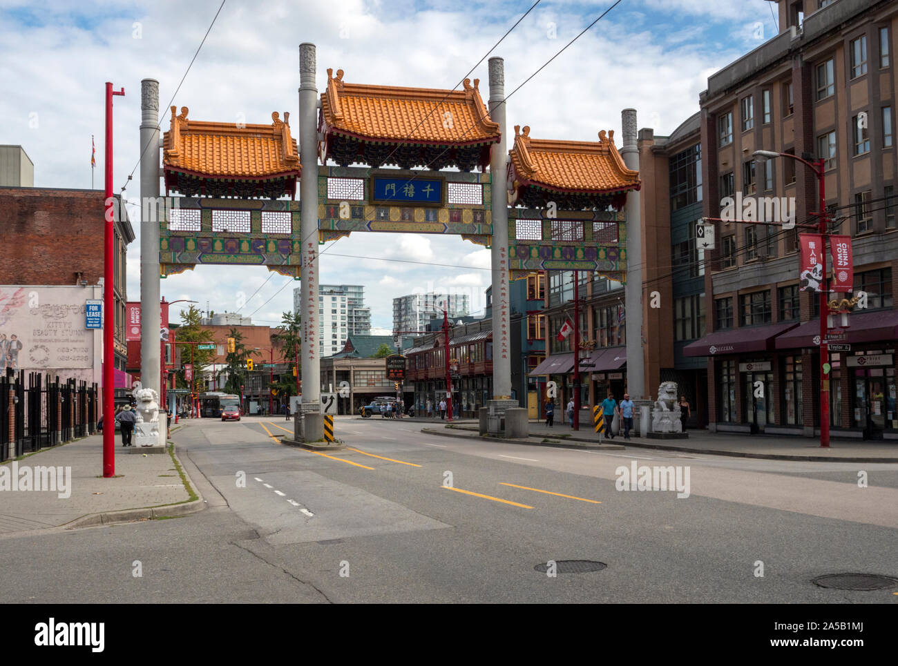 Chinatown Millennium Gate, 26, rue Pender Ouest, Vancouver, British Columbia, Canada Banque D'Images