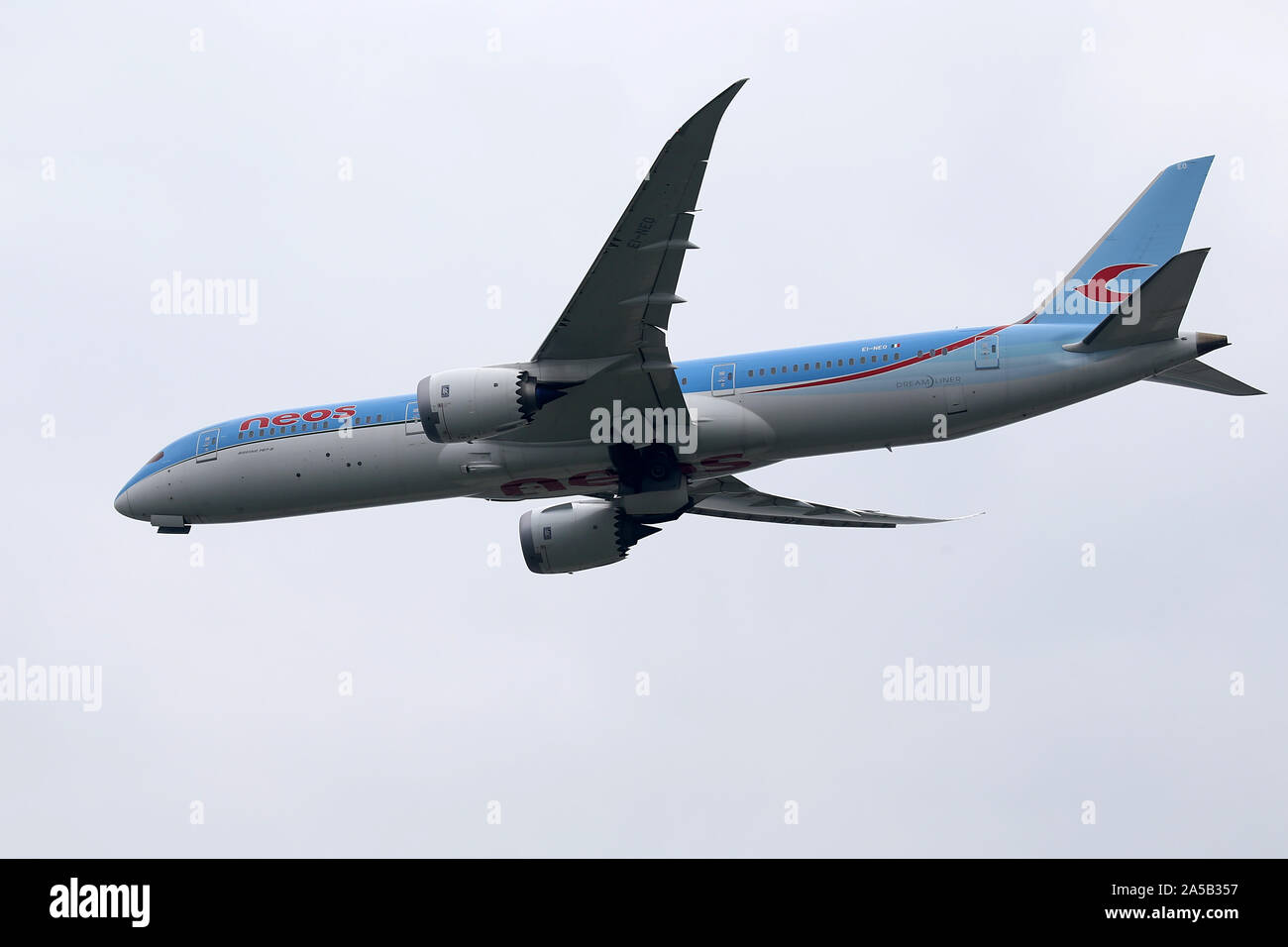 Milano, Italie. 13 octobre 2019. Le Boeing B 787 de la compagnie aérienne Neos Air pendant le spectacle aérien 2019 Linate. Banque D'Images