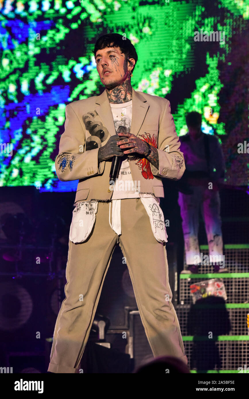 Las Vegas, Nevada, le 18 octobre 2019 - Bring Me The Horizon en concert à l'exécution de la troisième édition annuelle de Las Stique heavy metal music festival tenu à la Centre-ville de Las Vegas Events Center. Crédit de photo : Ken Howard Images Banque D'Images