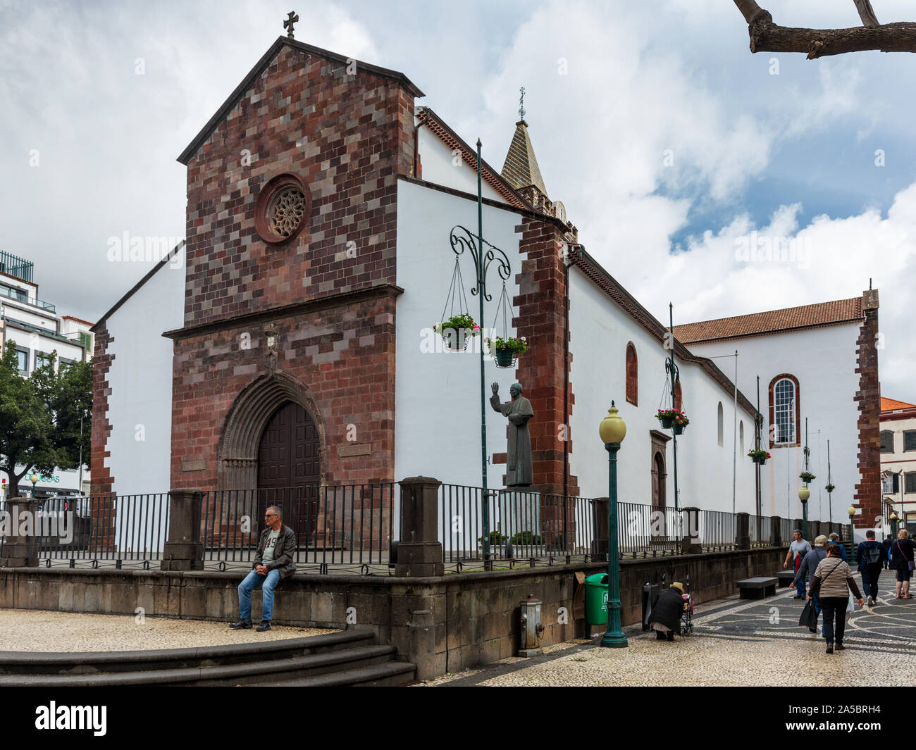 Cathédrale sé, Rua da se, dans le centre historique de Funchal, Santa Luzia, Funchal, Madeira, Portugal Banque D'Images