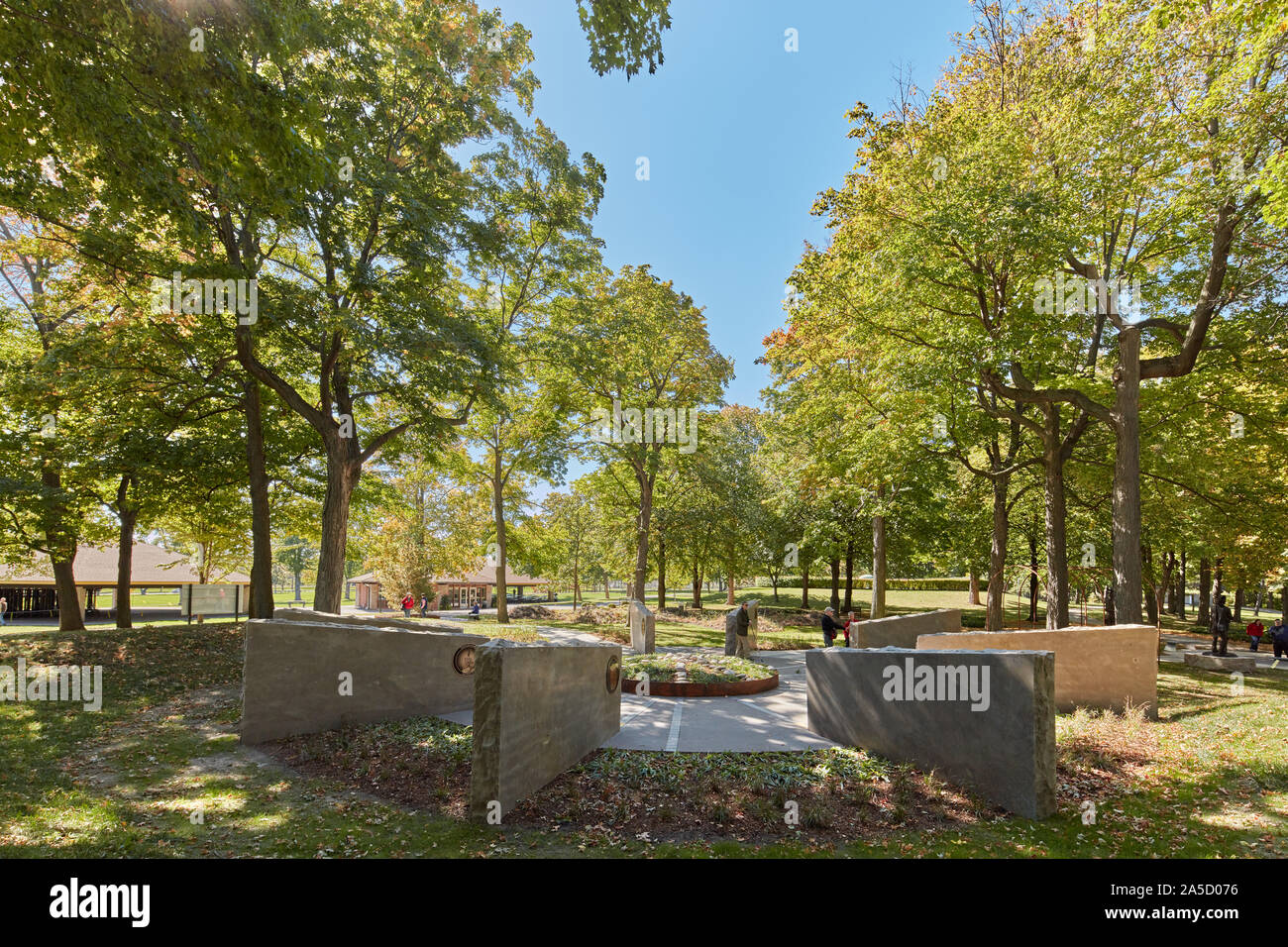 Paysage du monument des Nations Unies situé dans les hauteurs de Queenston (Ontario) Canada. Un mémorial pour les combattants indigènes sur les côtés dans la guerre de 1812 Banque D'Images