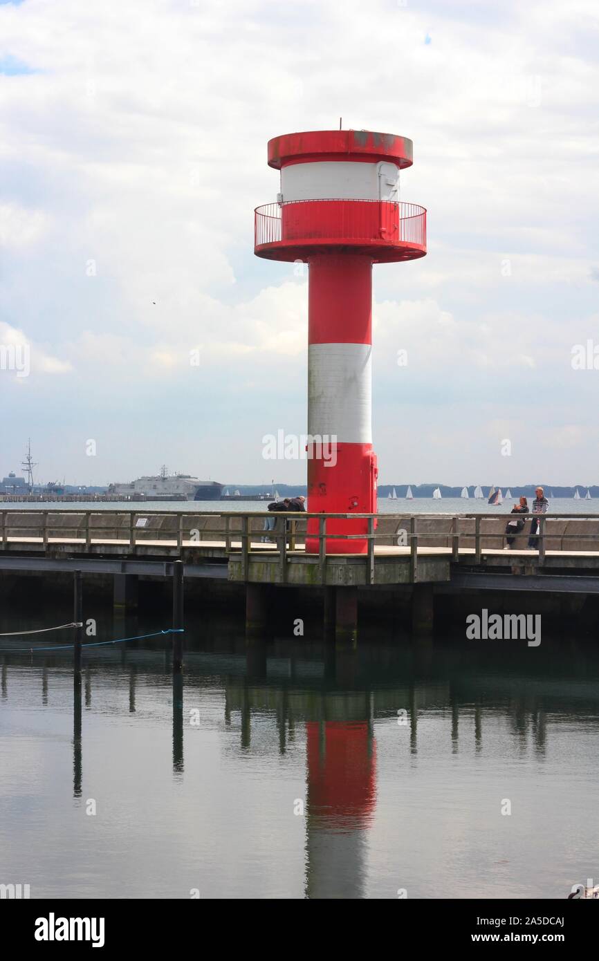 Leuchtturm Eckernförde (Hafen) au port mole, Eckernförde, Allemagne Banque D'Images