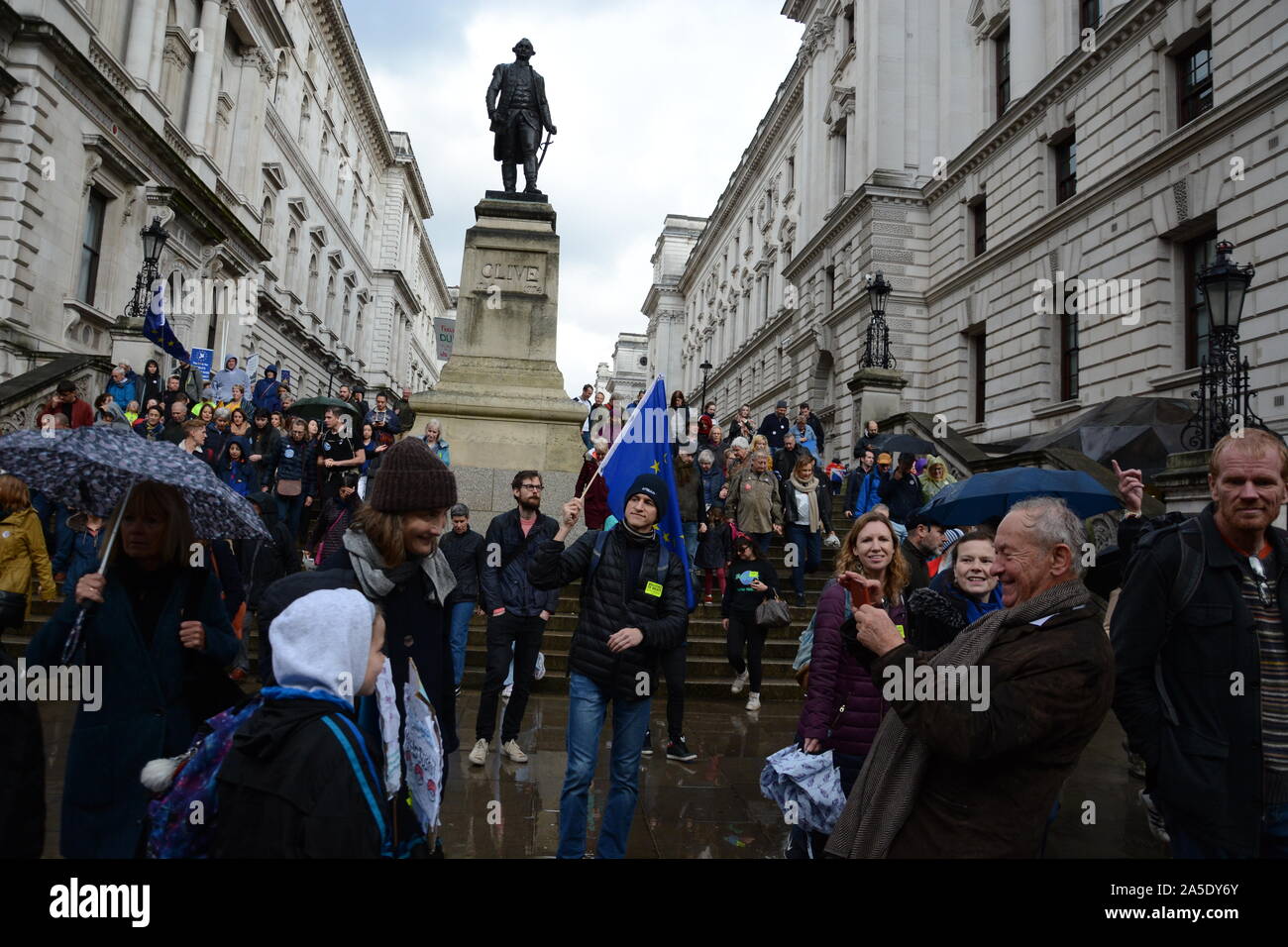 Le vote du peuple l'Brexit en mars centre de Londres sur le jour où le Parlement a tenu sa séance du samedi 19 octobre 2019, Banque D'Images