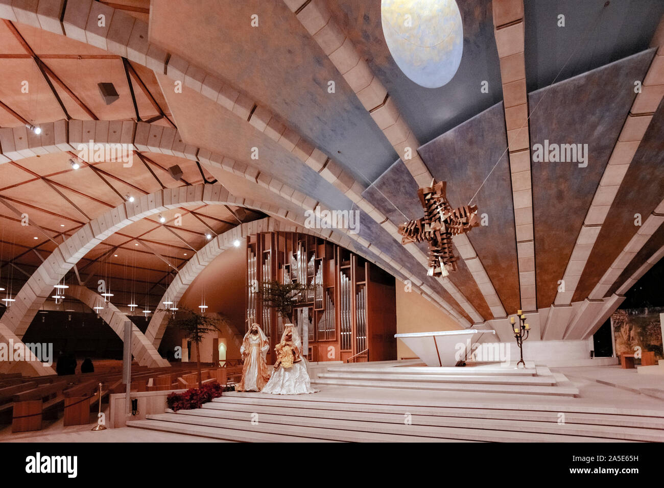 Italie Pouilles San Giovanni Rotondo ( FG ) La nouvelle église de Saint Pio  de Renzo Piano Photo Stock - Alamy