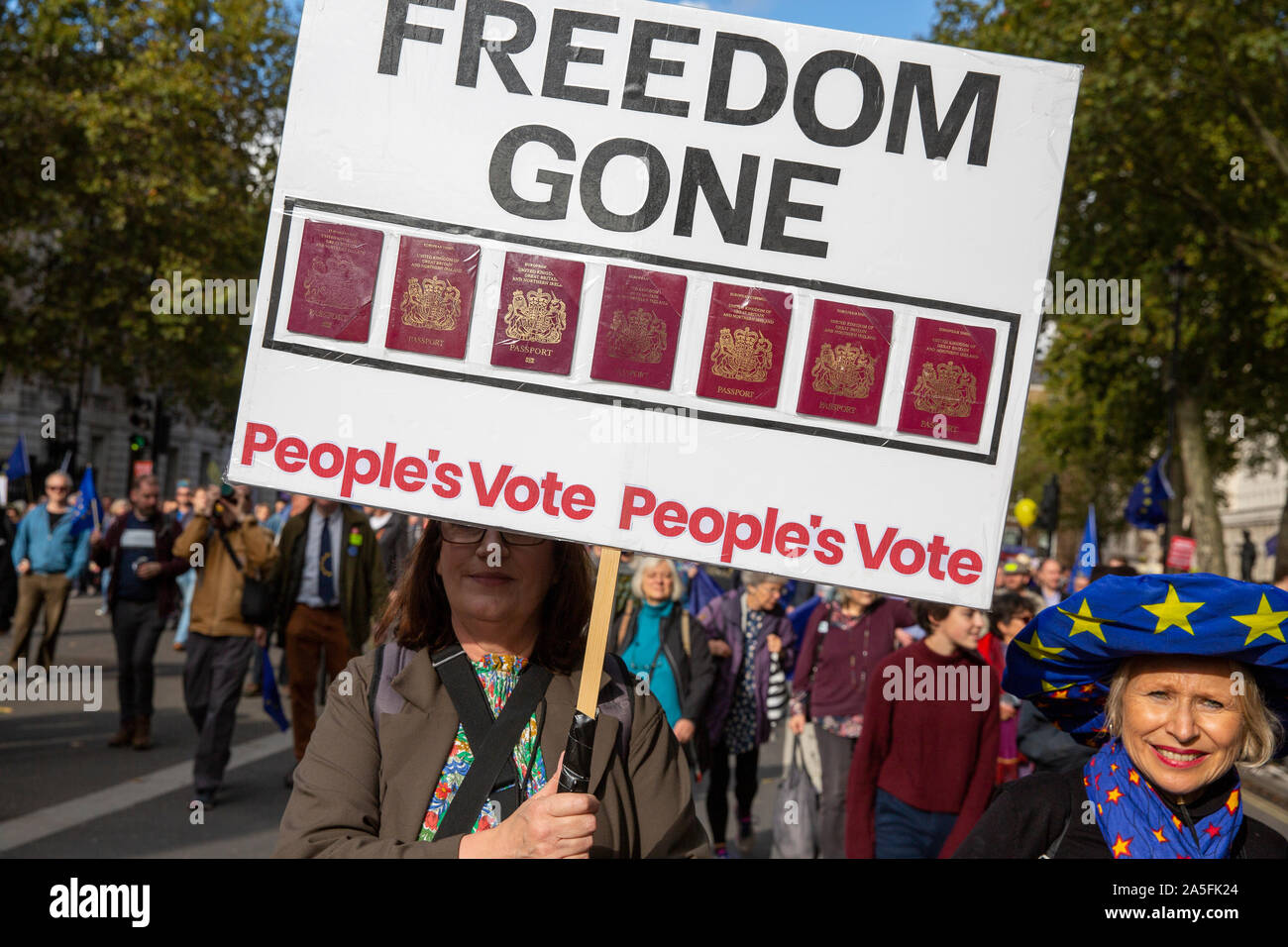Londres, Angleterre, 19 octobre 2019 ; vote du peuple Manifestation demandant un deuxième référendum sur Brexit. Banque D'Images