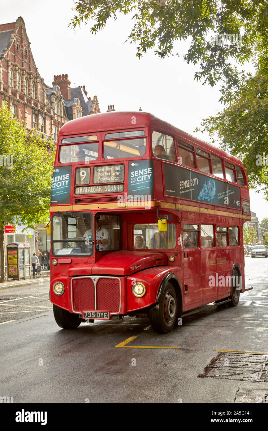 Routemaster Bus, Londres, Royaume-Uni. Banque D'Images