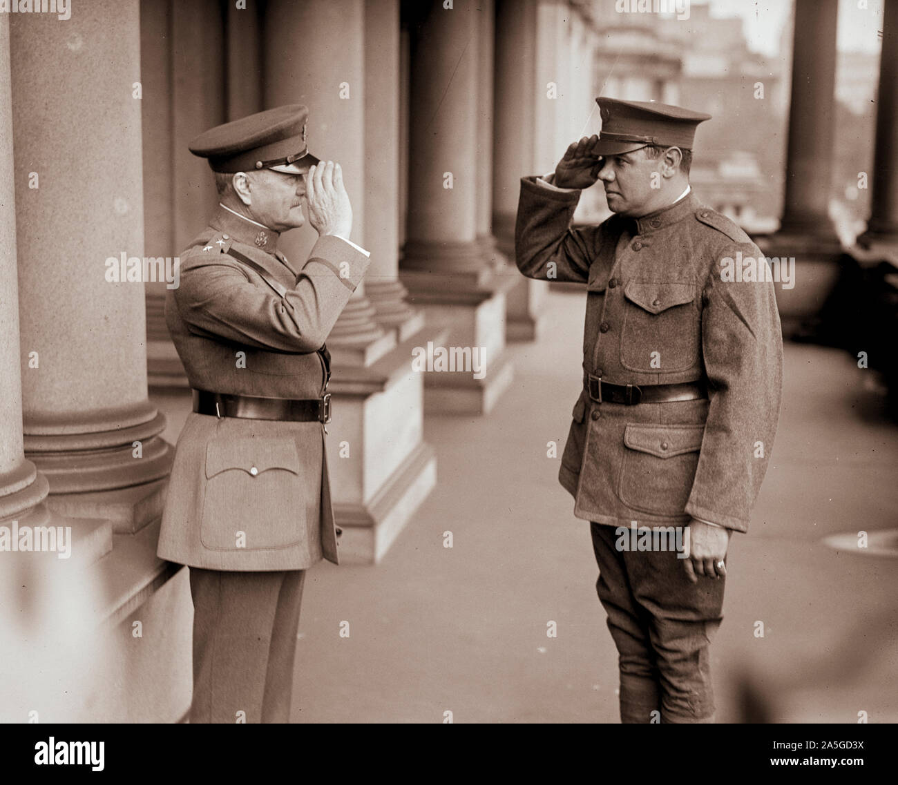 General Black Jack Pershing & Babe Ruth, 5/28/24 Banque D'Images