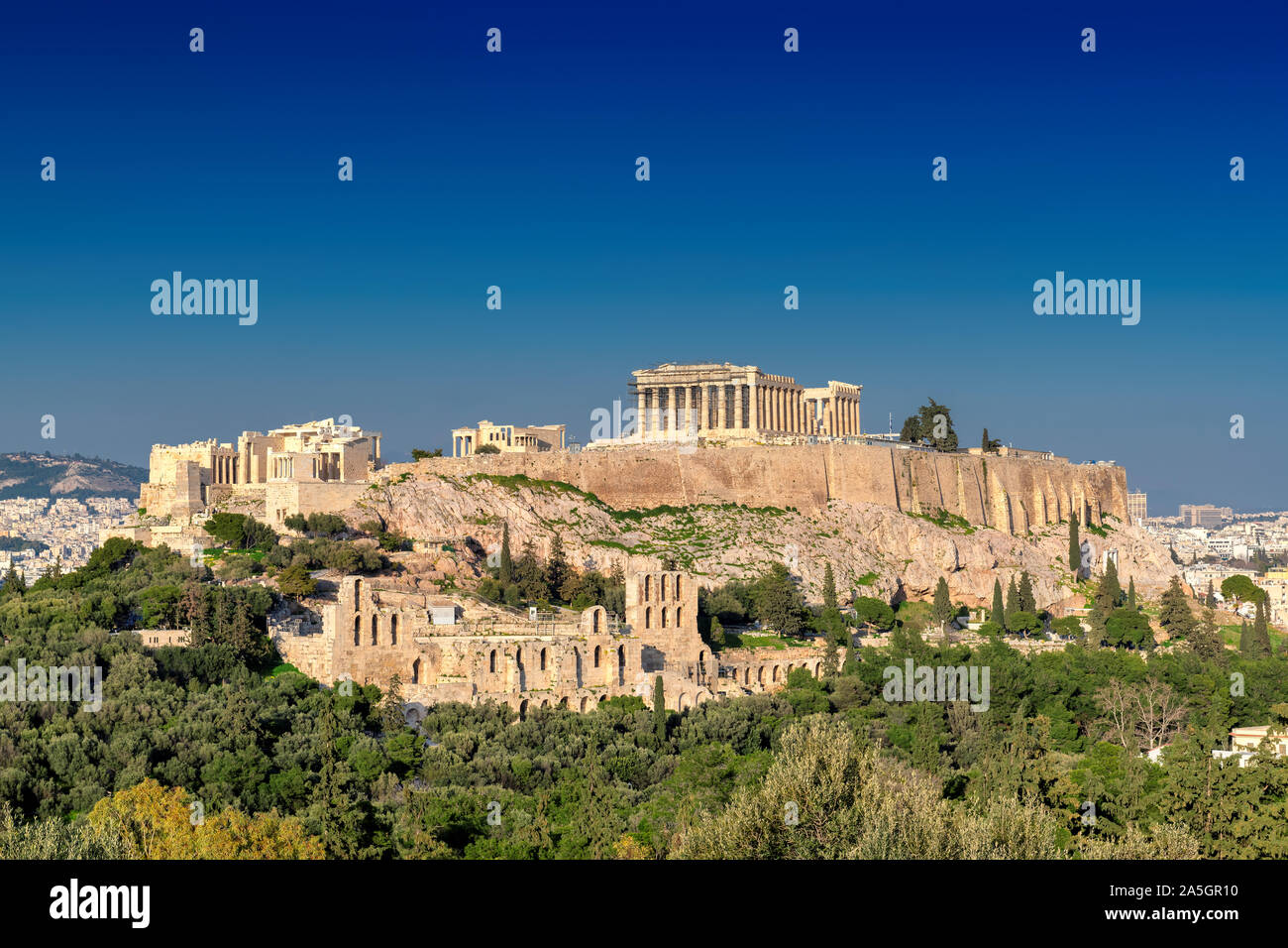 Le temple du Parthénon dans Acropole d'Athènes au coucher du soleil, Athènes, Grèce. Banque D'Images