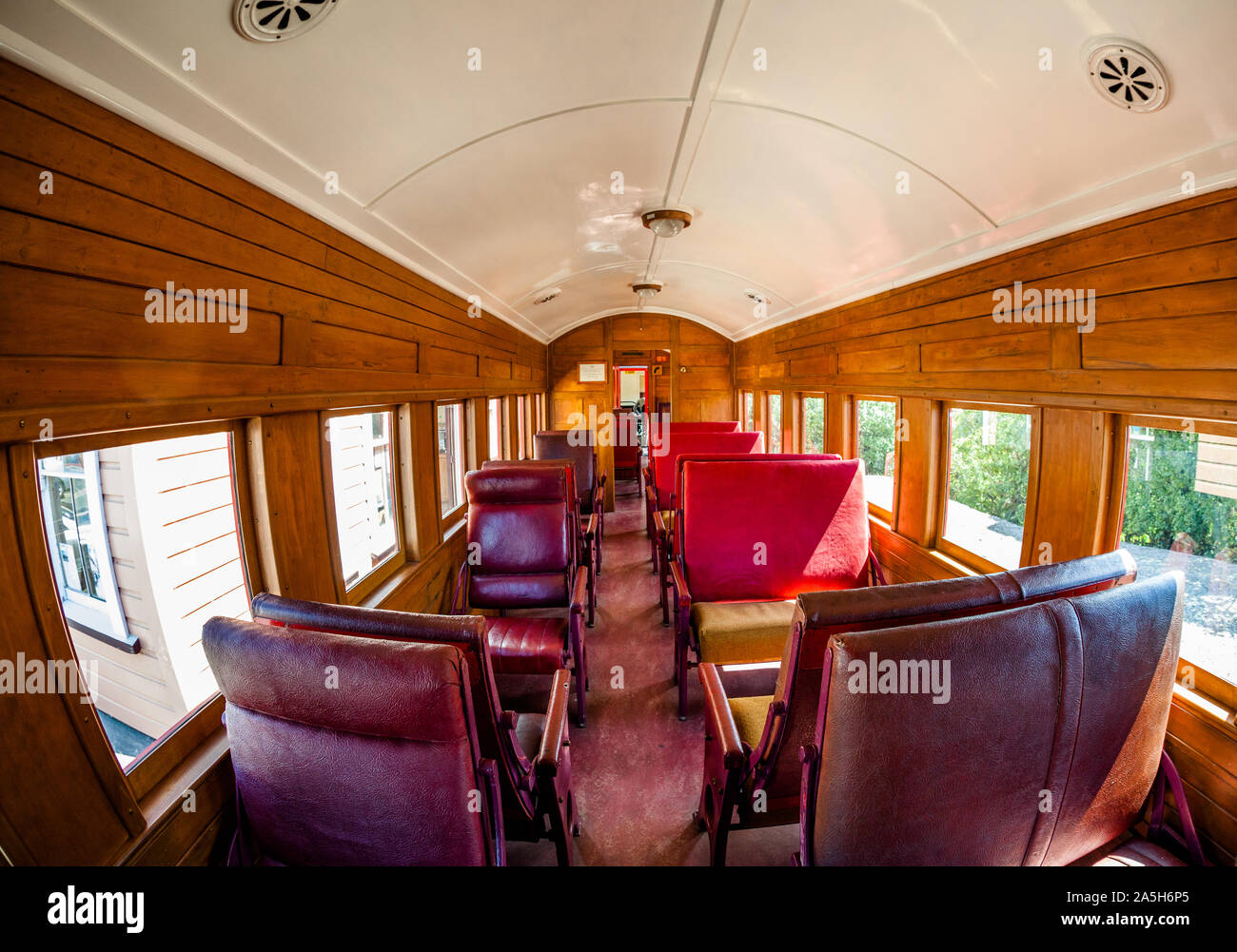 Intérieur de la vapeur et de l'Oamaru vintage préservation ferroviaire entre la gare et le port, gare d'évitement de la carrière à Oamaru, Nouvelle-Zélande Banque D'Images