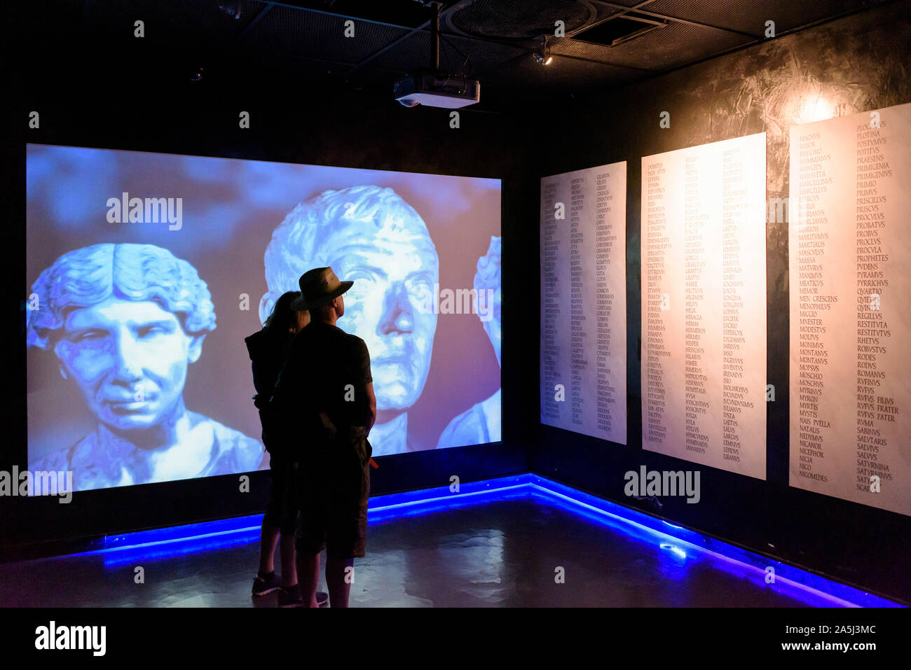 Ercolano. L'Italie. Musée archéologique virtuel d'Herculanum (Museo Archeologico Virtuale - MAV). Banque D'Images