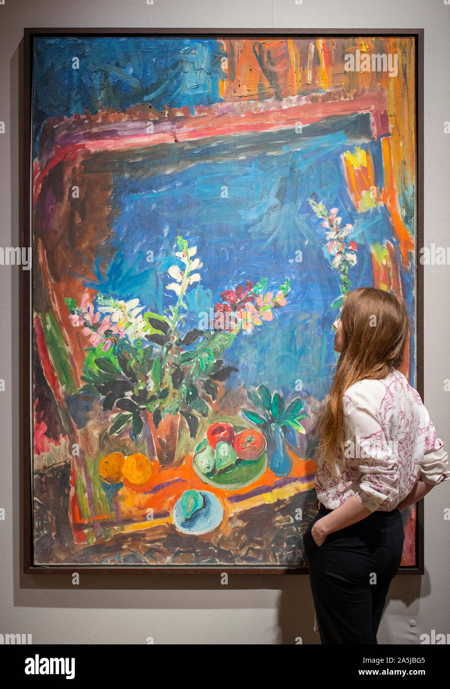 Bonhams, Londres, Royaume-Uni. 21 octobre 2019. L'art indien et de l'Islam moderne et contemporain et l'Art du Moyen-Orient au Bonhams avant que les ventes des 22 et 23 octobre. Image : Manoucher Yektai (Iran, né 1922), encore en vie. 000 € 80,000-120,. Credit : Malcolm Park/Alamy Live News. Banque D'Images