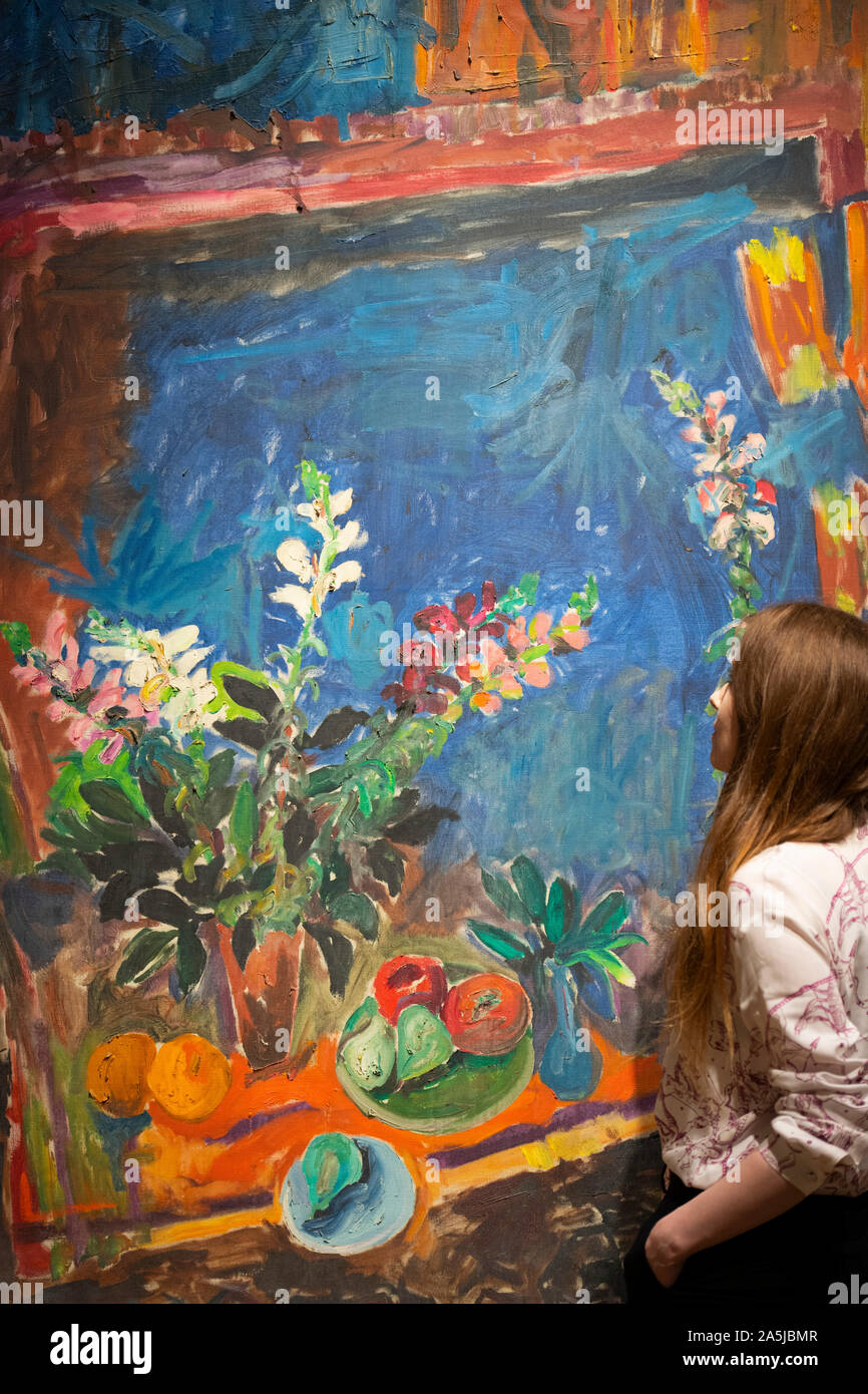 Bonhams, Londres, Royaume-Uni. 21 octobre 2019. L'art indien et de l'Islam moderne et contemporain et l'Art du Moyen-Orient au Bonhams avant que les ventes des 22 et 23 octobre. Image : Manoucher Yektai (Iran, né 1922), encore en vie. 000 € 80,000-120,. Credit : Malcolm Park/Alamy Live News. Banque D'Images