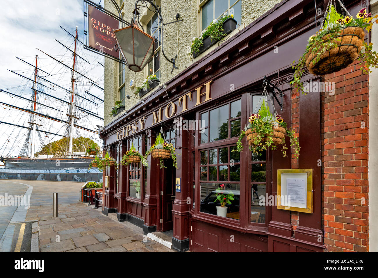 LONDON GREENWICH LE CUTTY SARK ET LA SPONGIEUSE PUBLIC HOUSE Banque D'Images