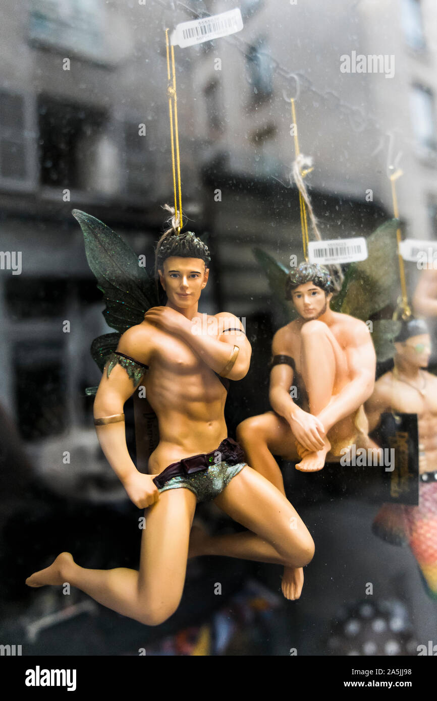 Mermen figurines jouets en vitrine Banque D'Images