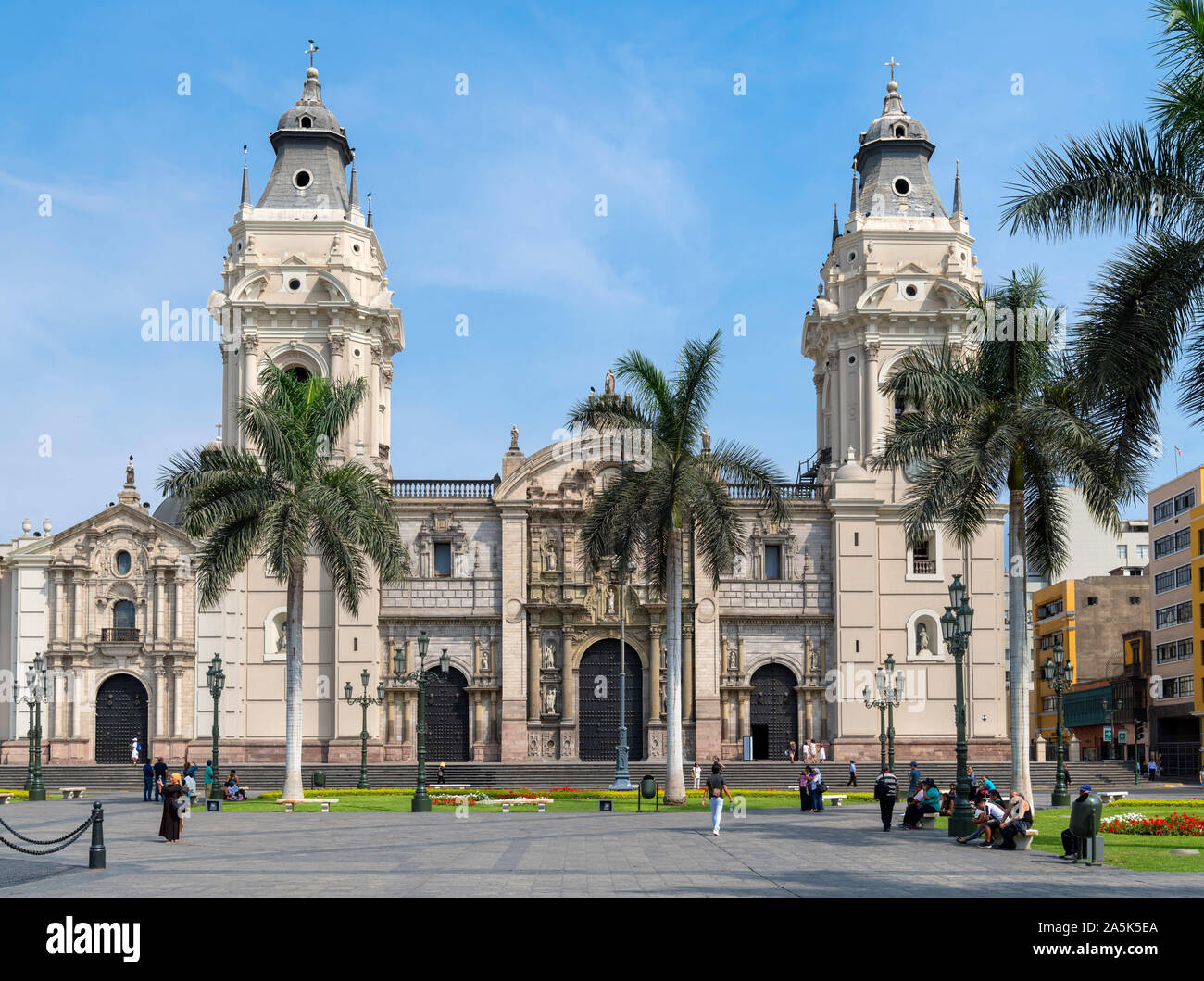 Cathédrale de Lima sur la Plaza de Armas (Plaza Mayor), le centre historique (centro historico), Lima, Pérou, Amérique du Sud Banque D'Images