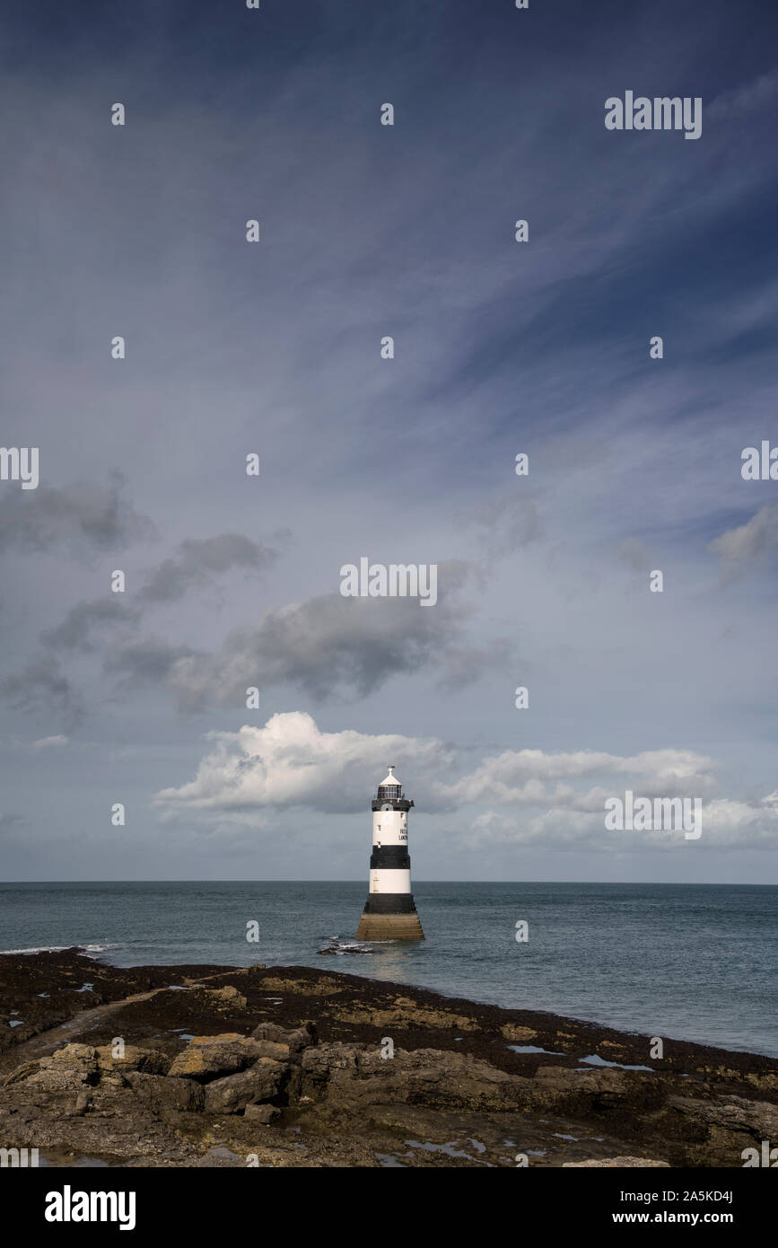 Près de phare * 1963 : ouverture intégrale du Penmon sur Anglesey dans le Nord du Pays de Galles Banque D'Images