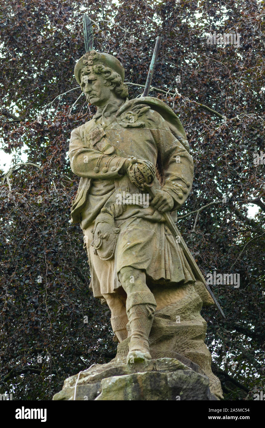 Le Black Watch statue à Aberfeldy dans les Highlands d'Écosse, Royaume-Uni. Ce monument a été érigé en 1887 Banque D'Images