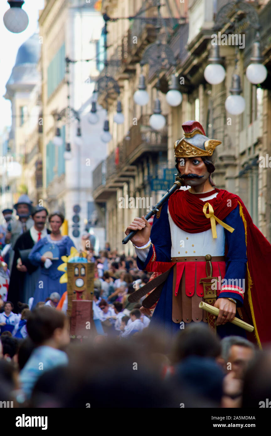 Les Géants défilent lors du Festival 2019 La Merce à Plaça de Sant Jaume de Barcelone, Espagne Banque D'Images