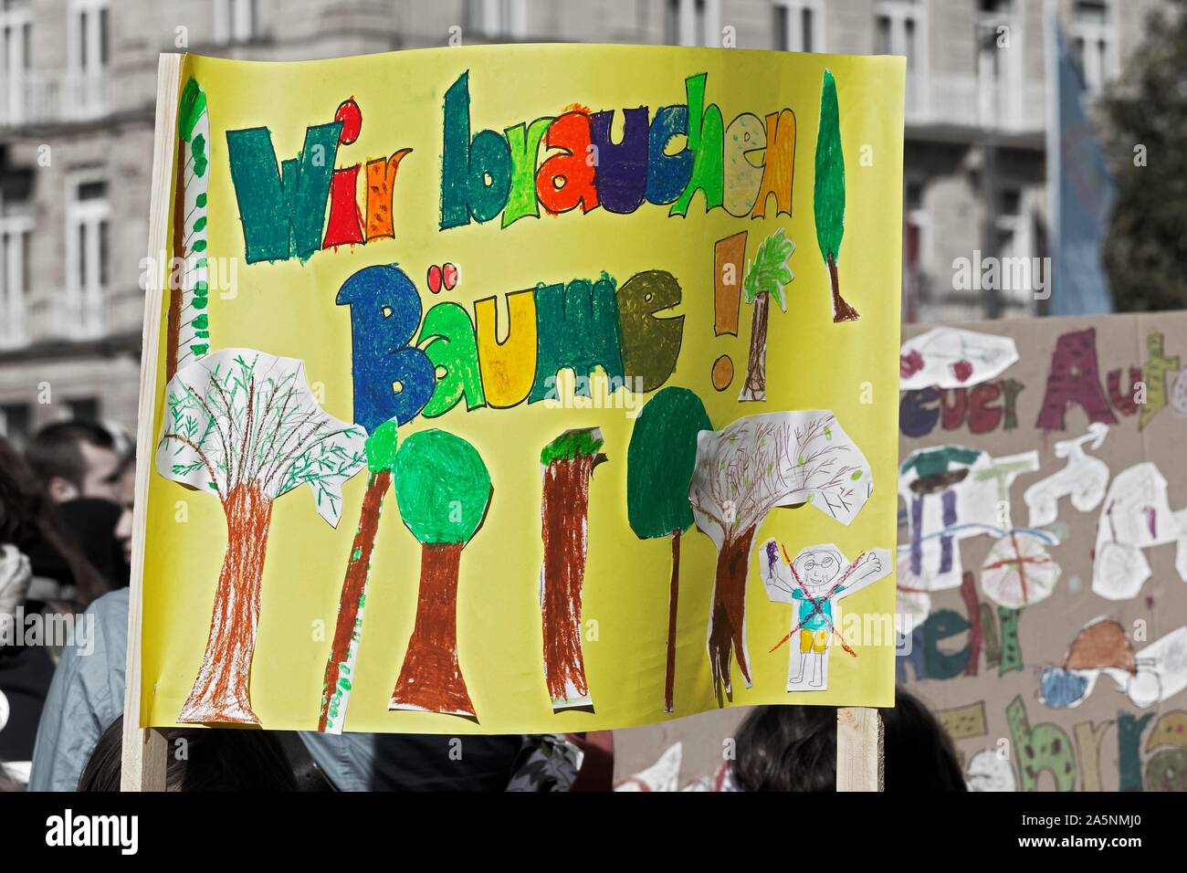 Bannière pour la protection de l'environnement, les arbres, la démonstration des enfants et des jeunes pour la protection du climat, l'avenir, pour le vendredi 20 septembre 2019 Banque D'Images