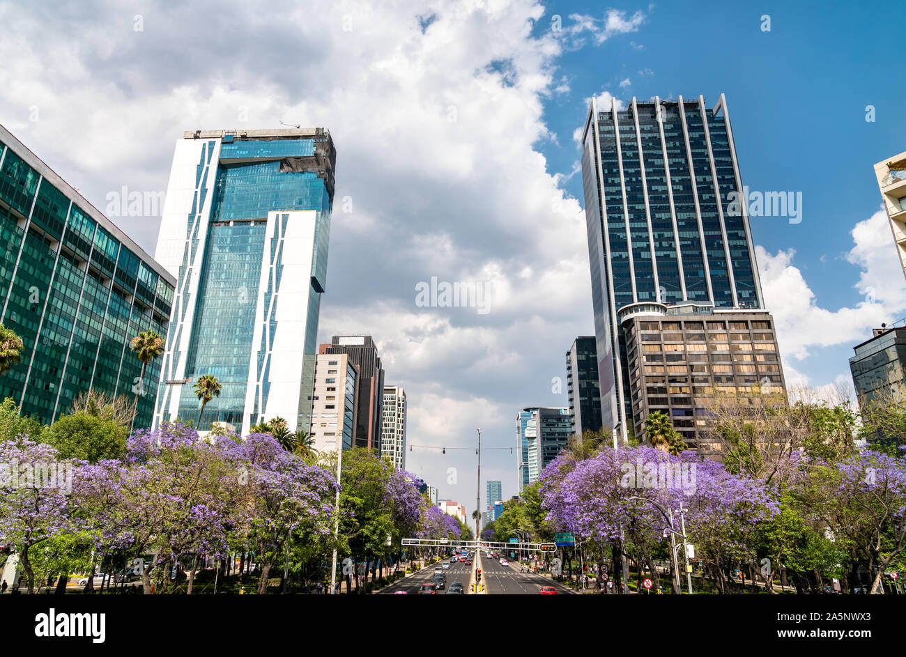 Paseo de la Reforma à Mexico City Banque D'Images
