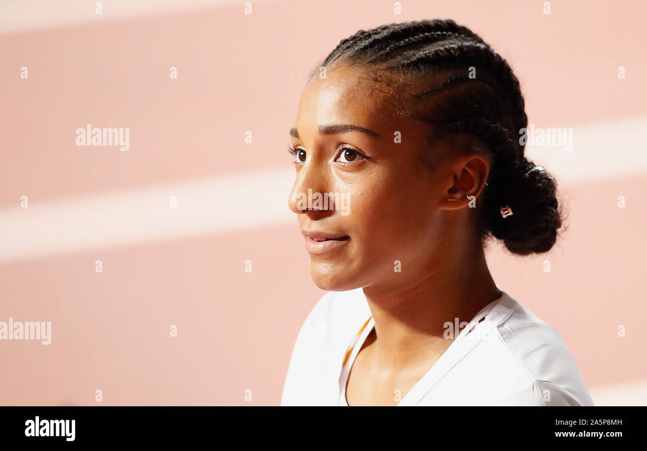 Belgique's Nafissatou Thiam duirng le saut de l'heptathlon femmes Banque D'Images