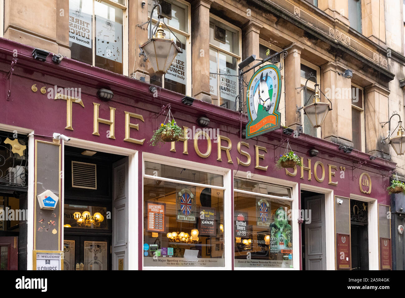 La barre de fer à cheval - un traditionnel pub de Glasgow, l'établissement Drury Street, Glasgow, Scotland, UK Banque D'Images