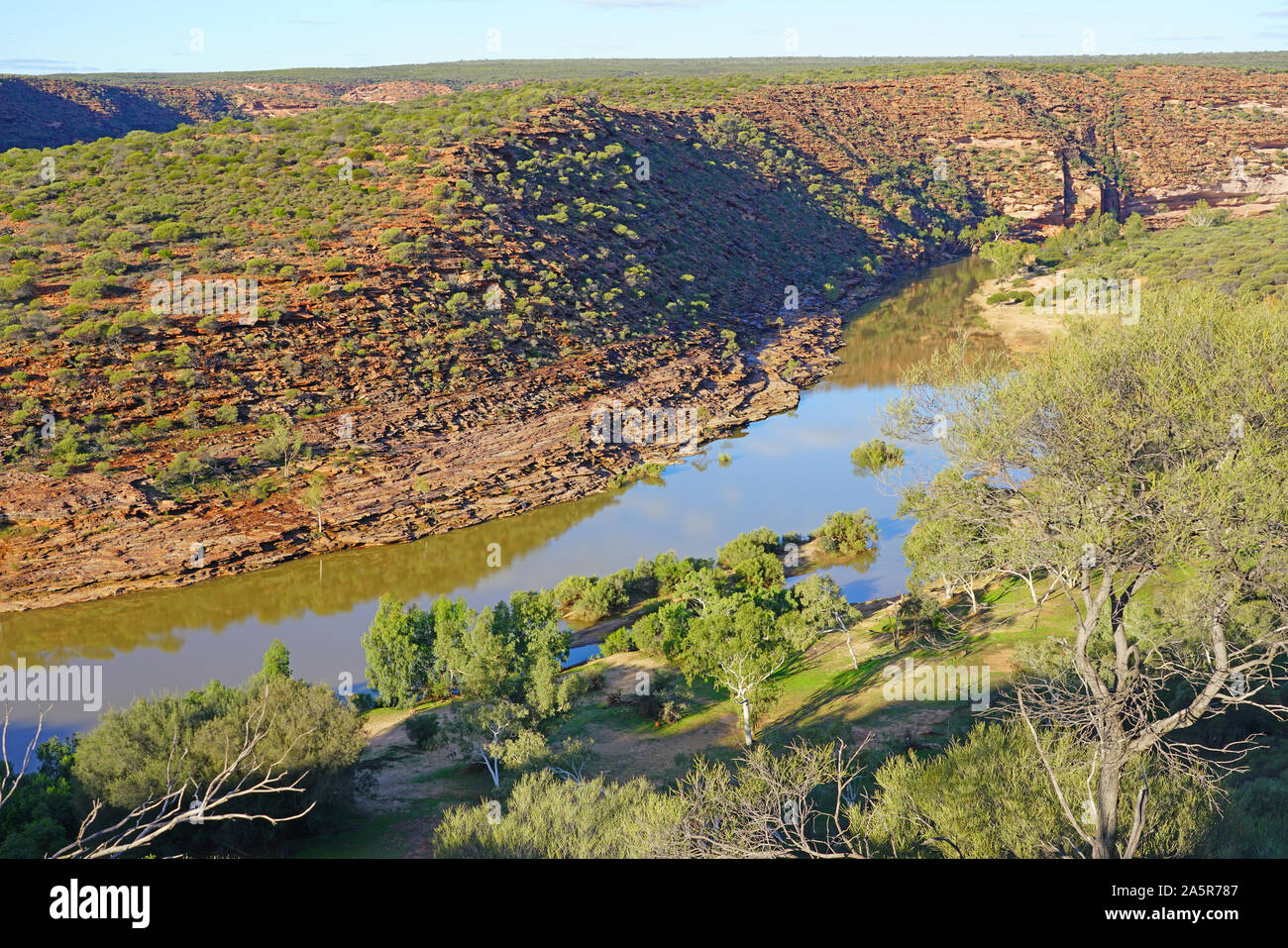 Vue de la Murchison River gorge dans le Parc National de Kalbarri dans le milieu de l'ouest de l'Australie-Occidentale en Australie. Banque D'Images