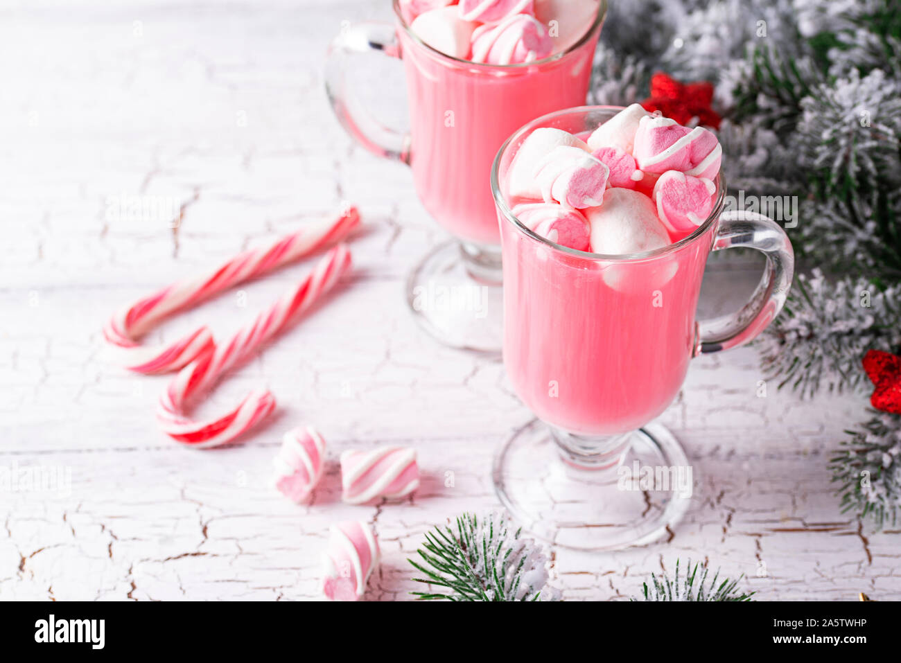 Ruby chocolat chaud ou cacao rose Banque D'Images