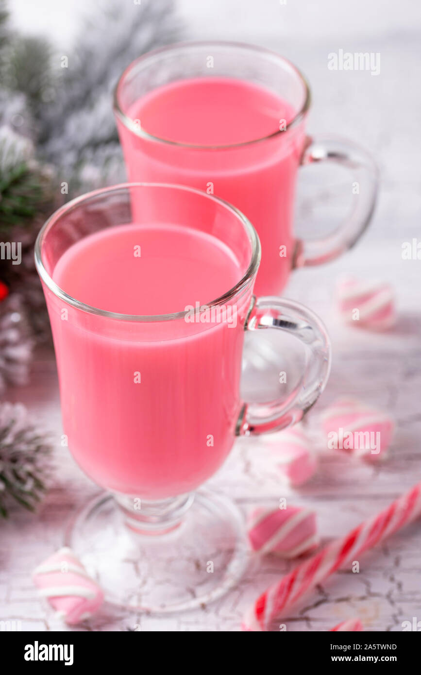 Ruby chocolat chaud ou cacao rose Banque D'Images