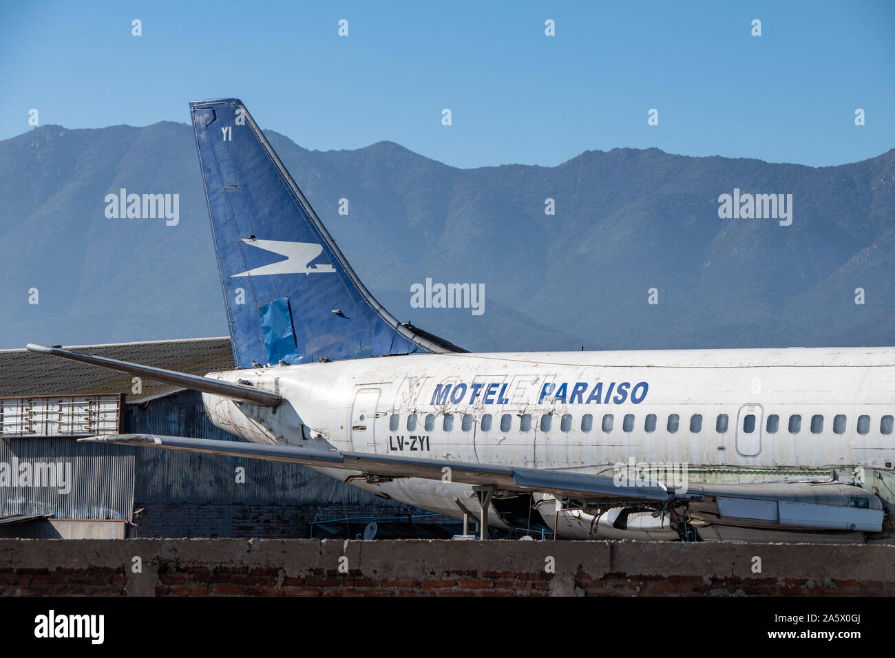 Un avion abandonnés à la rouille, La Serena, Chili. Banque D'Images