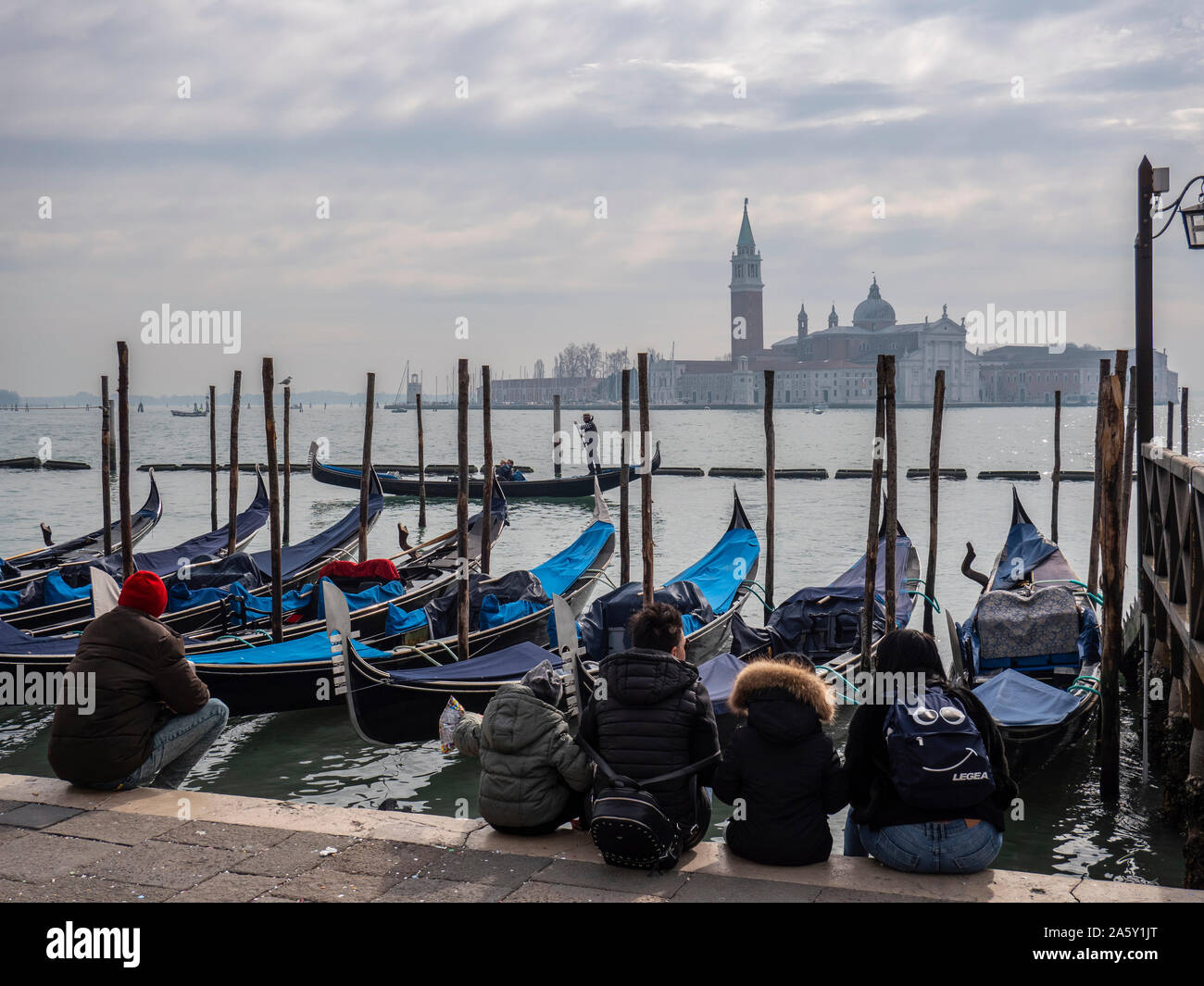 Italie, Vénétie, Venise, gondoles touristiques, giudecca San Giorgio Maggiore Banque D'Images