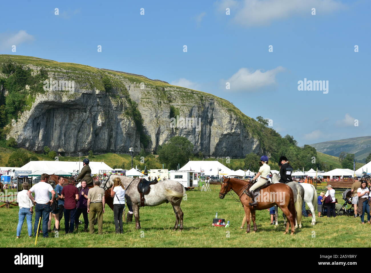 Kilnsey show, show cavaliers, Yorkshire Dales Banque D'Images