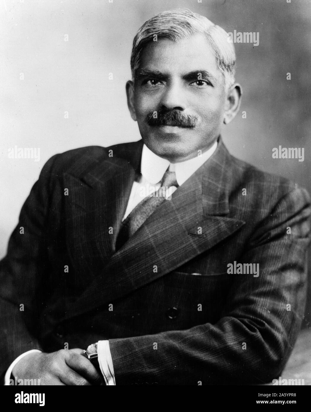 Padma Vibhushan Sir Diwan Bahadur Arcot Ramasamy Mudaliar, (1887-1976), avocat, homme politique et homme d'État qui a servi en tant que cadre dirigeant du Parti de la Justice et dans divers postes administratifs et bureaucratiques en pré-indépendance et de l'Inde indépendante. Banque D'Images