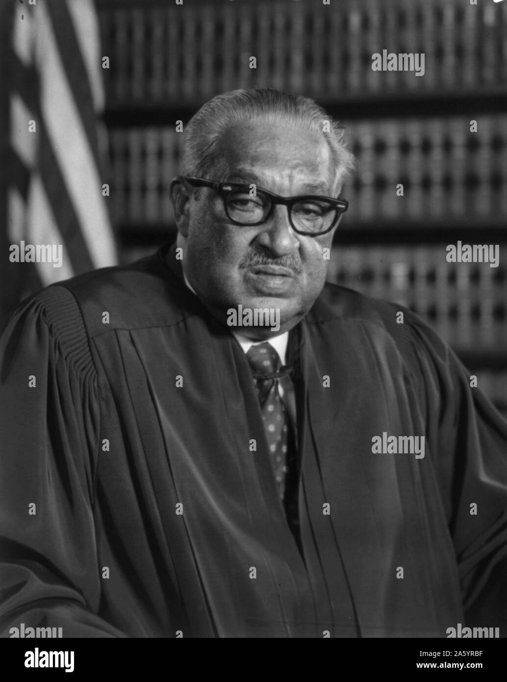 Thurgood Marshall (1908-1993) La Justice de la Cour suprême de l'Organisation des Nations Unies, servant d'octobre 1967 à octobre 1991. Marshall a été la Cour de justice la 96e et son premier afro-américain de la justice. Banque D'Images